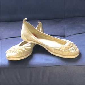 Cute rocket dog flats